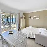 1-Bedroom Apartment With Sea View On La Croisette